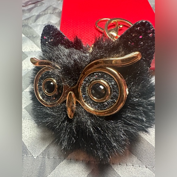 Plush Owl Fur Keychain bag charm - Picture 5 of 9